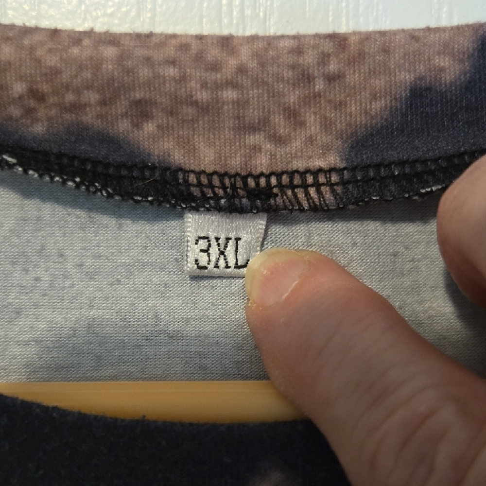 Alden Brown and Black Graphic Tees - Picture 3 of 6